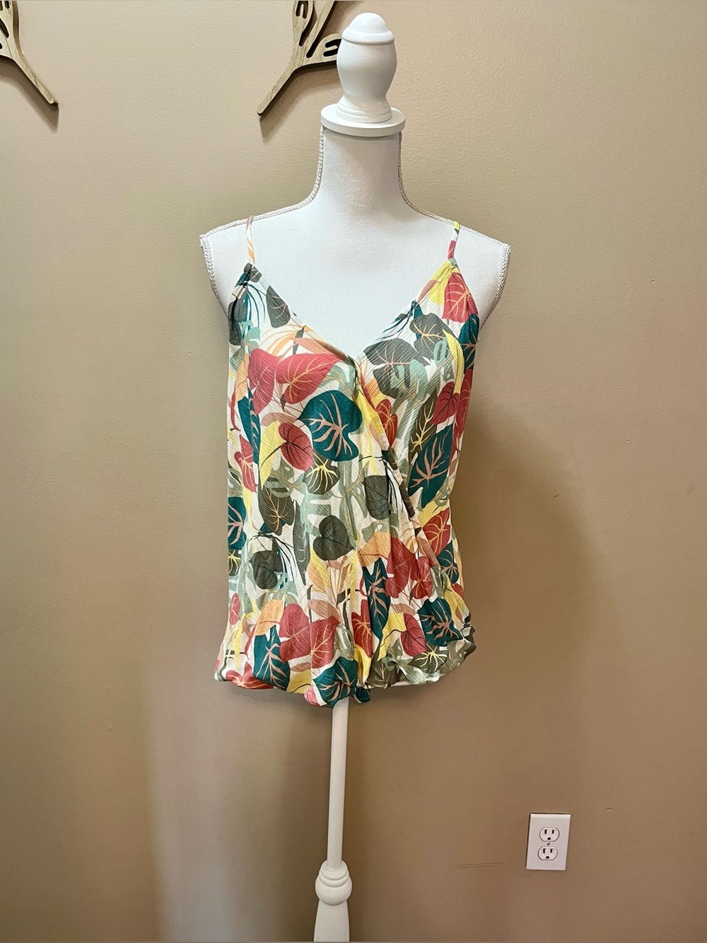 NWT Market & Spruce Faux Wrap Leaf Printed Top Size XXL